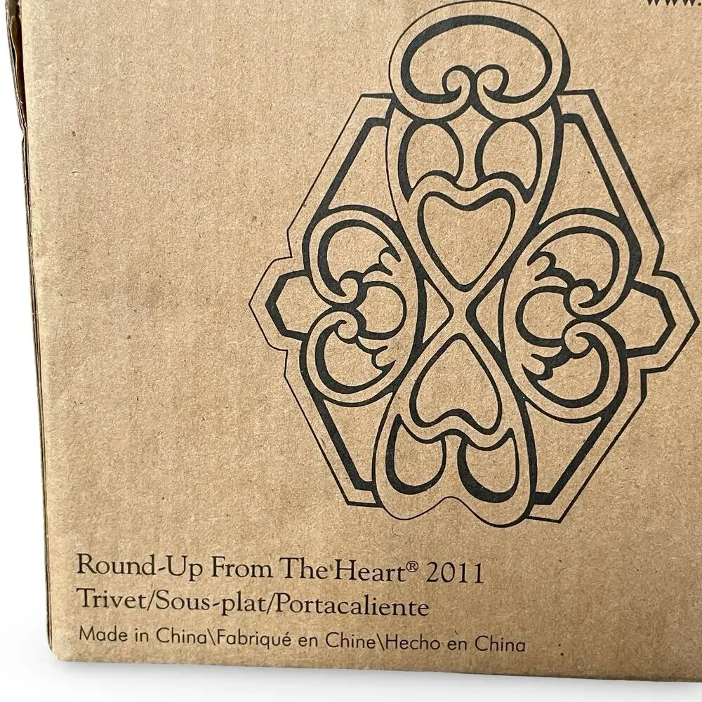 Pampered Chef Round-Up From The Heart 2011 Cast Iron Copper Trivet 2946 NIB
